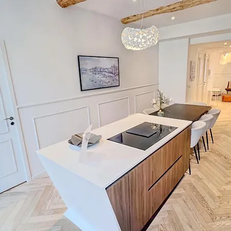 Luxe & Emplacement Ideal A - Vieux Port Daire *